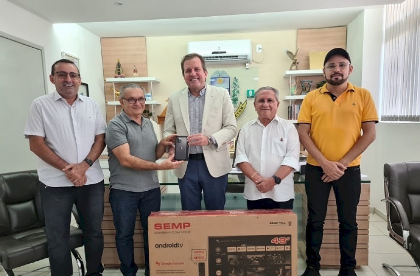 Prefeitura de Sousa realiza entrega dos prêmios aos ganhadores do 1º Sorteio de Prêmios através do Programa IPTU Premiado	
